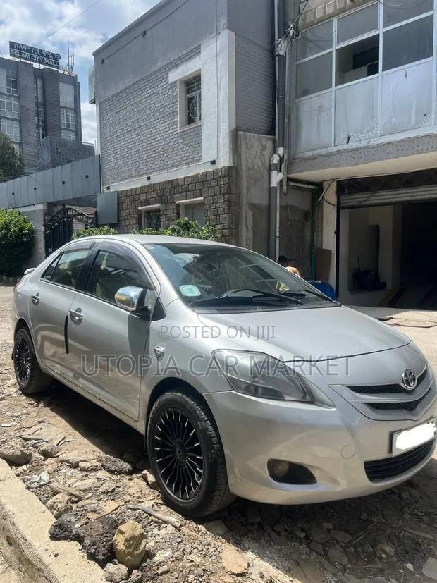 Toyota Yaris 2006
