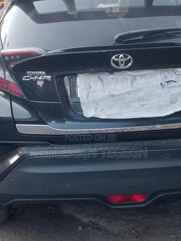 Toyota C-HR 2020 Black
