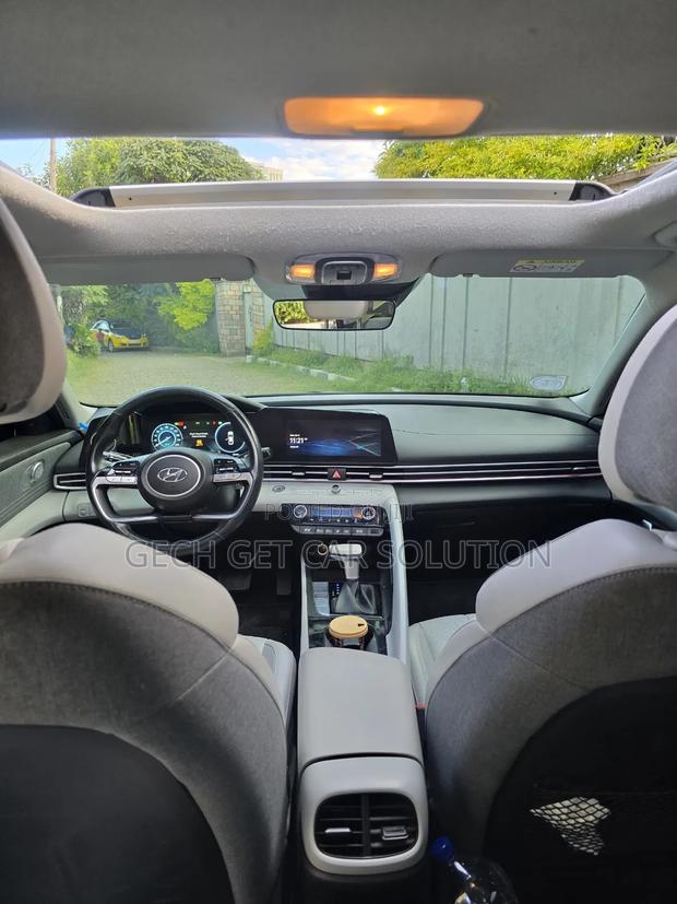 Hyundai Avante 2023 Gray