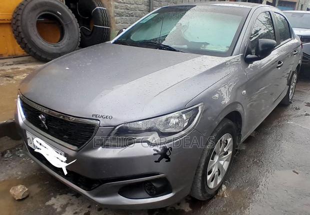 Peugeot 301 2019 Silver