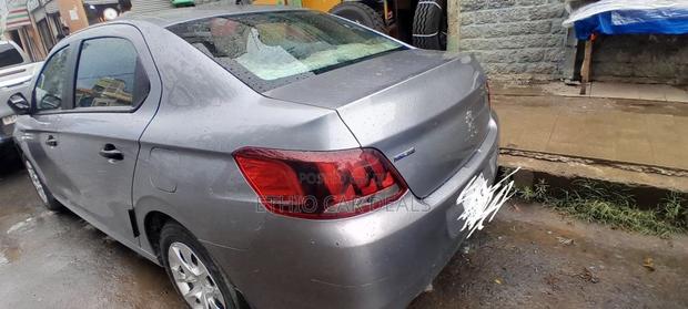 Peugeot 301 2019 Silver