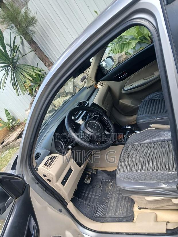 Suzuki Dzire 2022 Silver