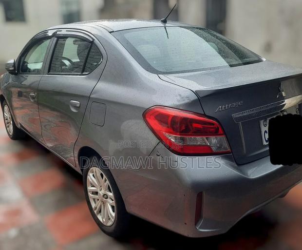 Mitsubishi Attrage 2023 Gray