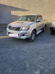 Toyota Hilux 2012 Gold for sale