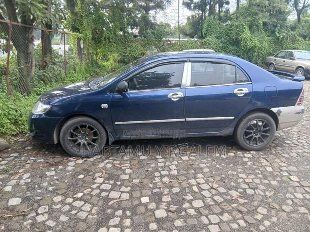 Toyota Corolla 2005 Blue