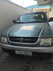 Toyota Hilux 2004 Green for sale
