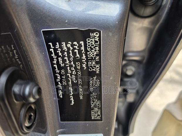Toyota Yaris 2015 Black