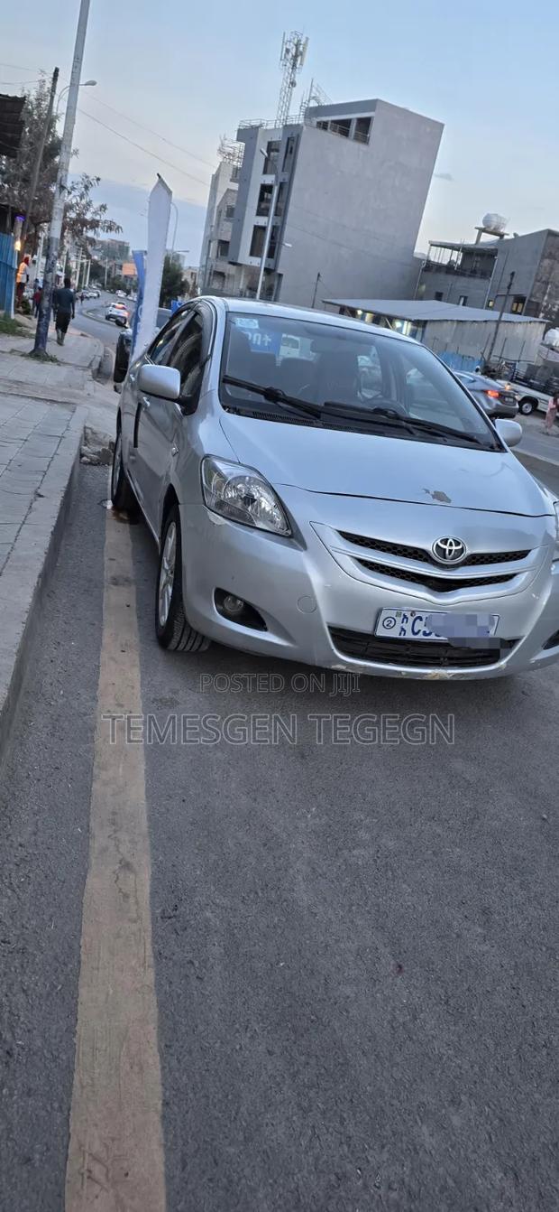 Toyota Yaris 2007 Silver