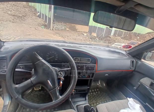 Toyota Corolla Sedan 1990 Gray