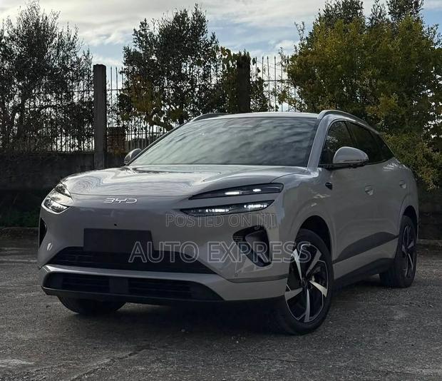 New BYD Sealion 06 EV 2024 Silver