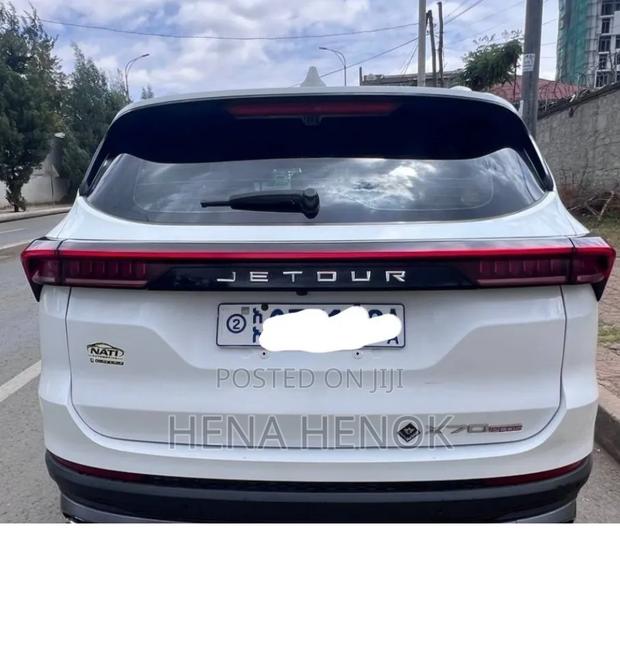 Jetour X70 Plus 2022 White