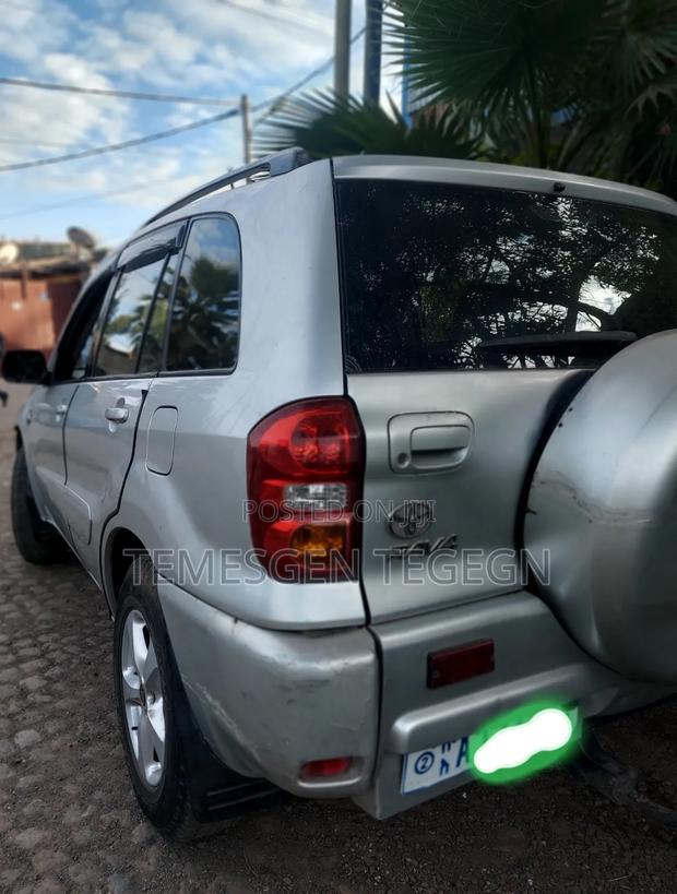 Toyota RAV4 2005 Silver