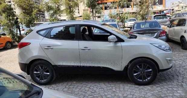 Hyundai Tucson 2015