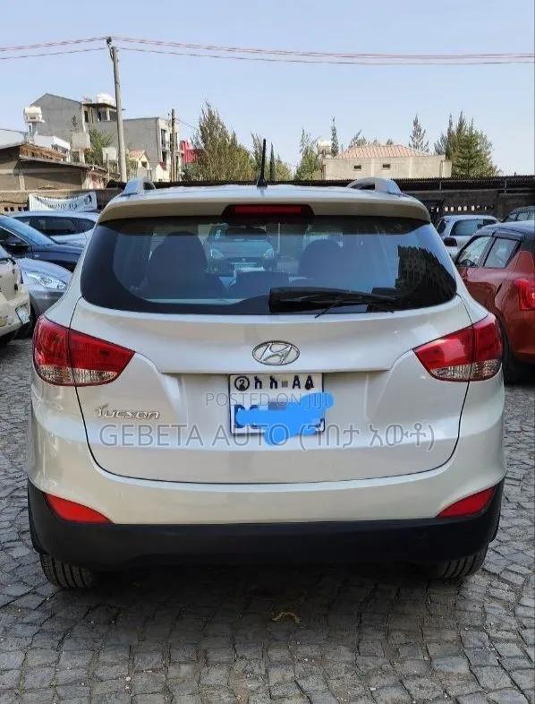 Hyundai Tucson 2015