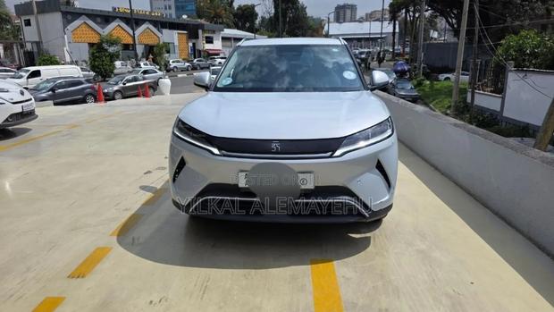 New BYD Yuan Up 2025 Silver