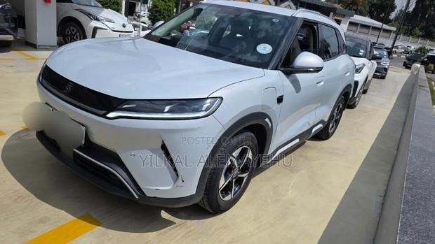 New BYD Yuan Up 2025 Silver