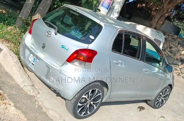 Toyota Yaris 2008 Silver