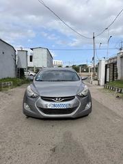 Hyundai Avante 2015 Silver for sale