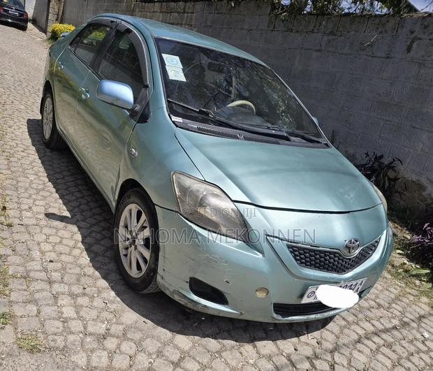 Toyota Yaris 2007 Green