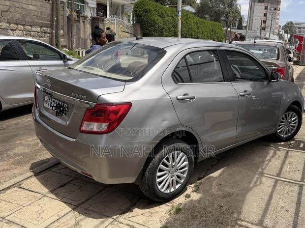 Suzuki Dzire 2020 Silver
