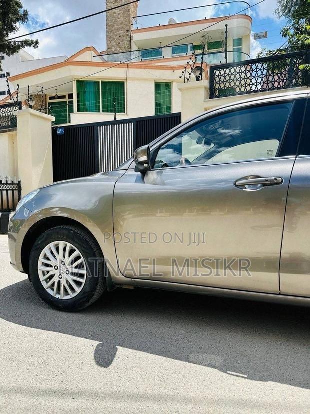 Suzuki Dzire 2020 Silver