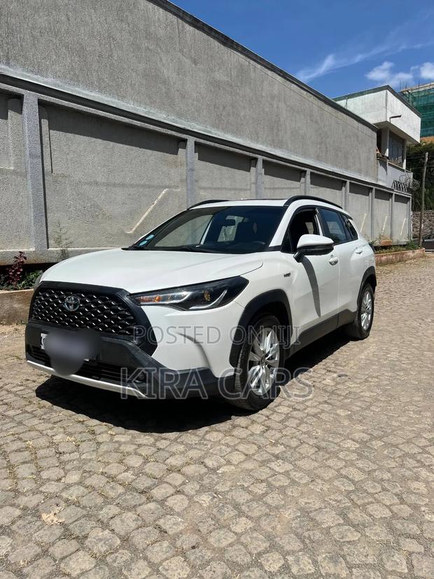 Toyota Corolla Cross 2023 White