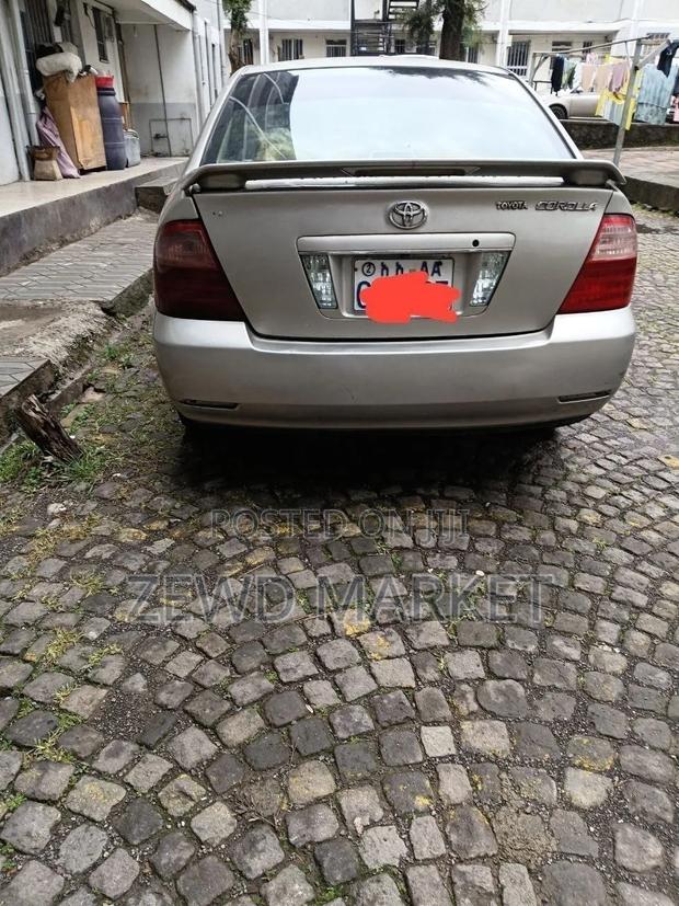 Toyota Corolla 2004 Silver