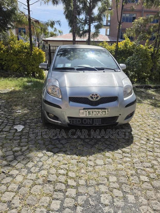 Toyota Yaris 2010
