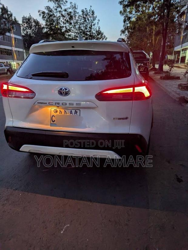 Toyota Corolla Cross 2023 White