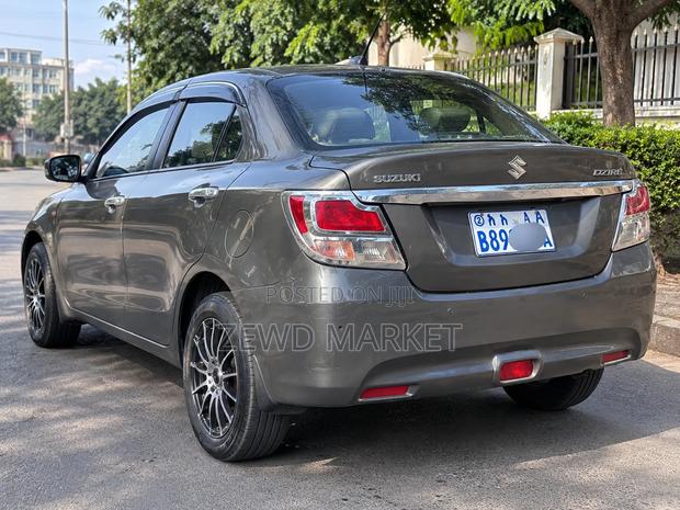 Suzuki Dzire 2021 Gray