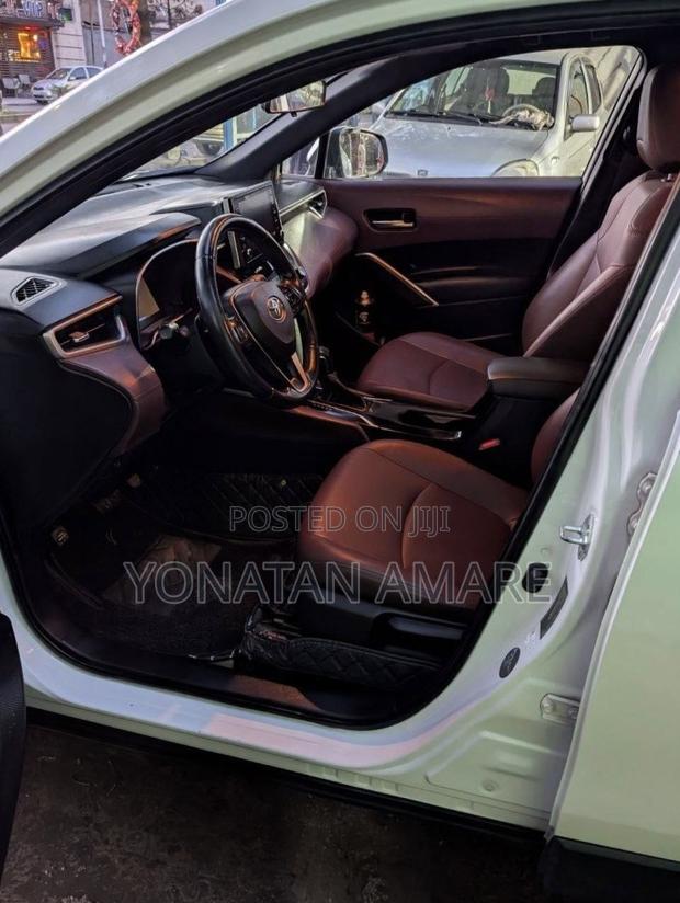 Toyota Corolla Cross 2023 White