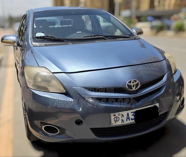 Toyota Yaris 2007 Gray