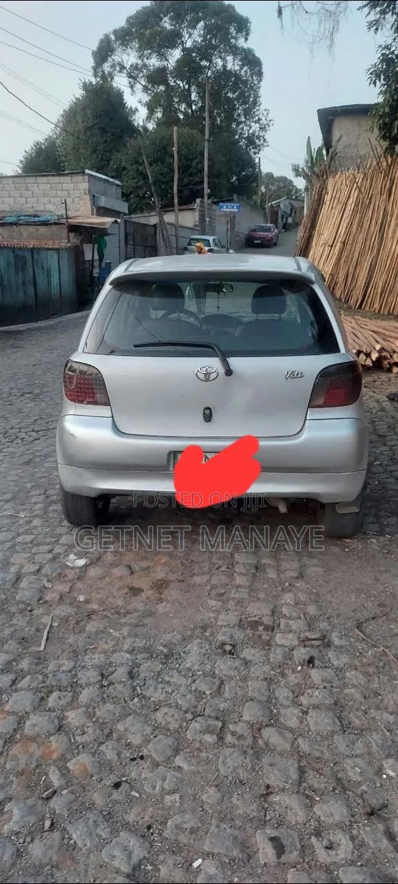 Toyota Vitz 1.0 FWD 3dr 2000 Silver