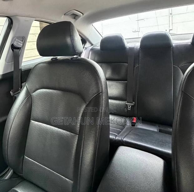 Hyundai Avante 2020 White