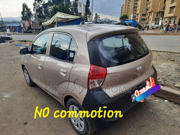 Hyundai Atos 2022 Gold