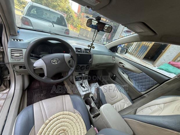 Toyota Corolla 1.4 VVT-i 2007 Gold