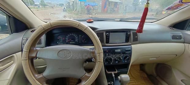 Toyota Corolla 2003 Gold