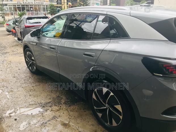 Volkswagen ID.4 2022 Gray