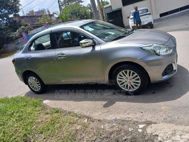Suzuki Dzire 2022 Gray