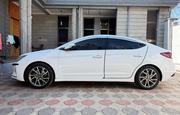 Hyundai Avante 2020 White for sale