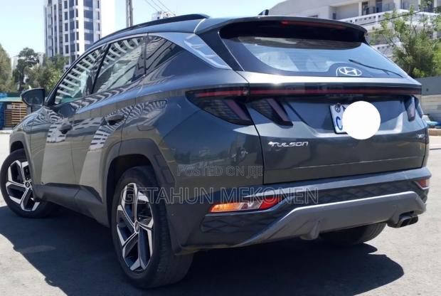 Hyundai Tucson 2022 Gray