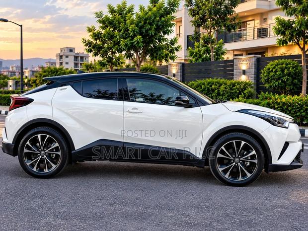 Toyota C-HR 2019 White