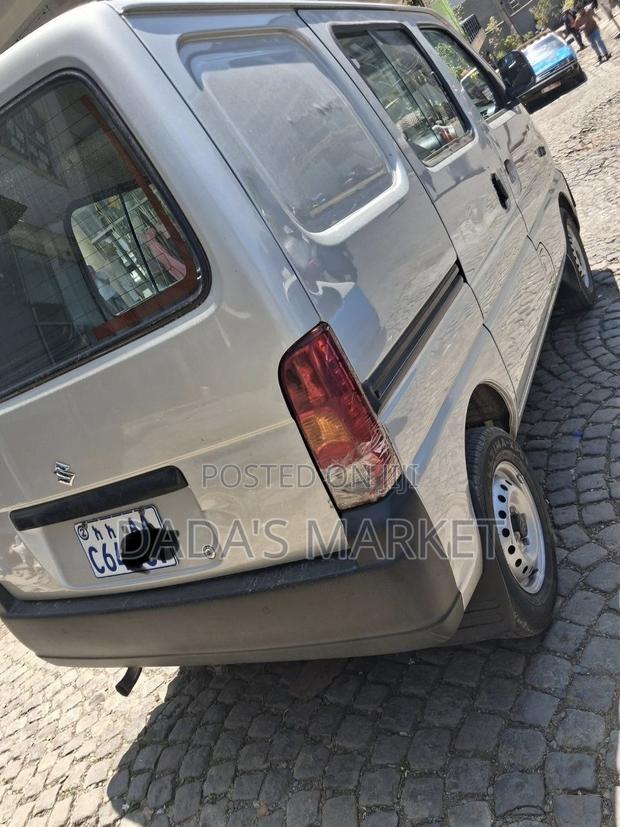 Suzuki Eeco 2024 Silver