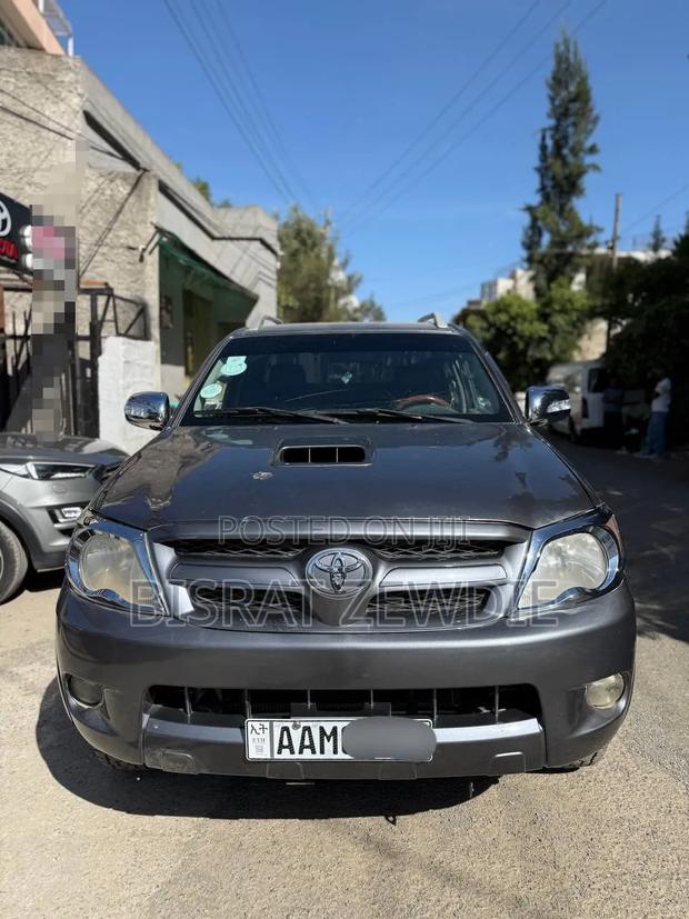 Toyota Hilux 2007 Black