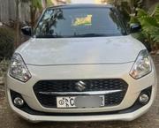 Suzuki Swift 2022 White for sale