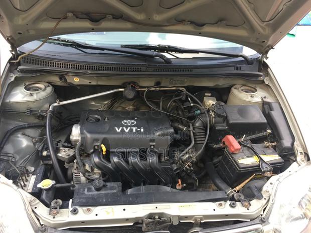 Toyota Corolla Sedan Automatic 2003 Gold