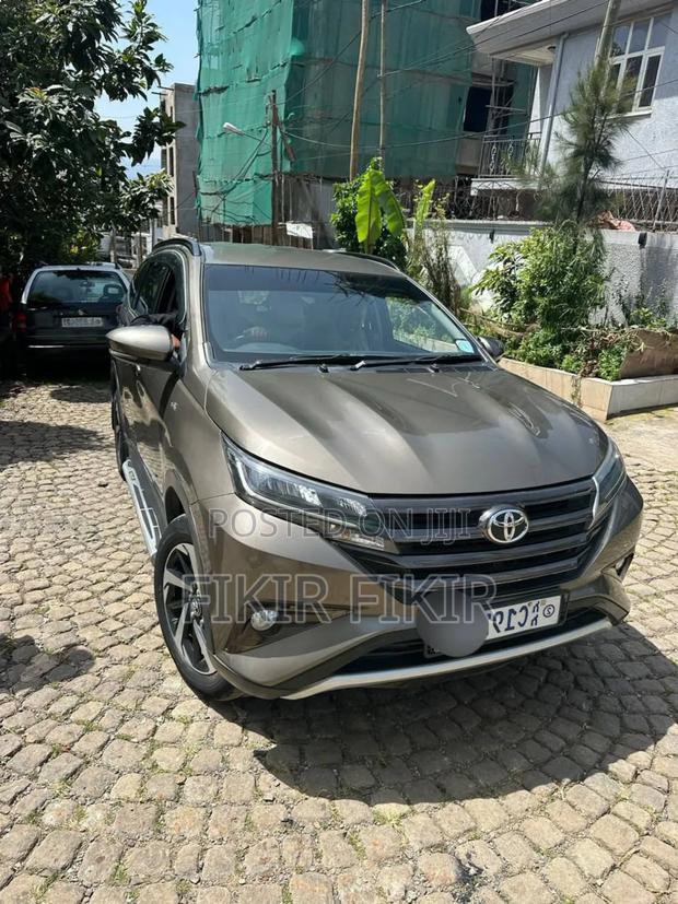 Toyota Rush 1.5 AWD 2021 Gray