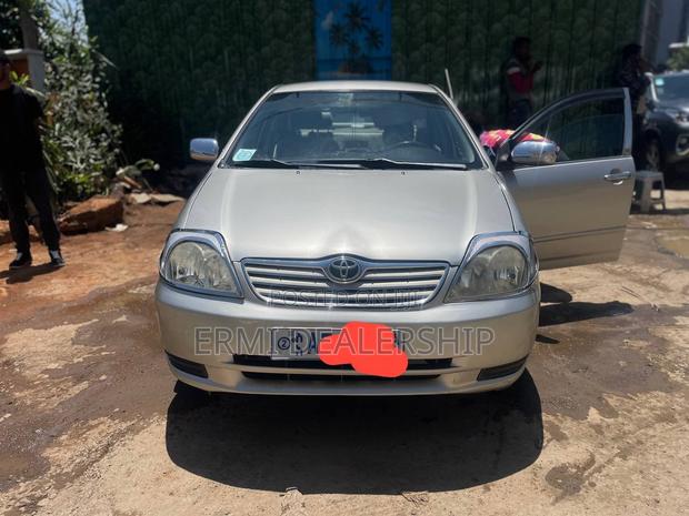 Toyota Corolla 2003 Silver