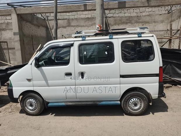 Suzuki Eeco 2025 White