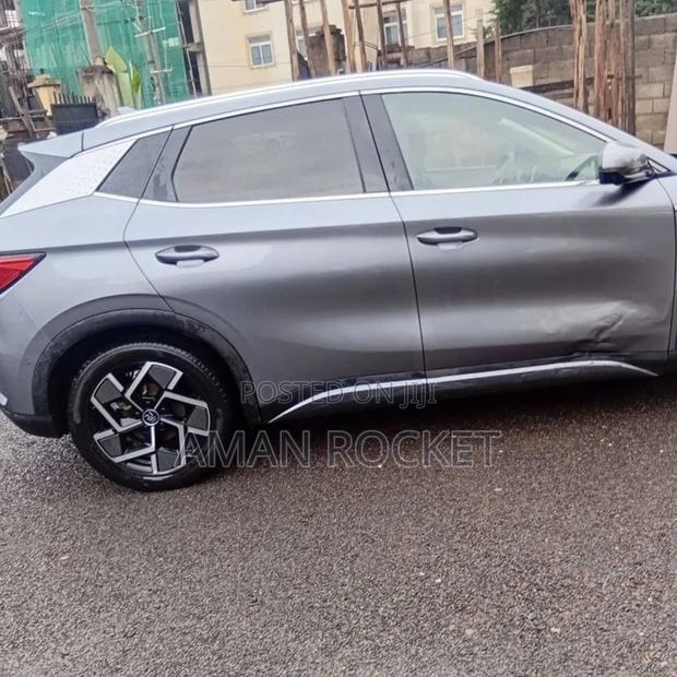 BYD Yuan Plus 2024 Silver
